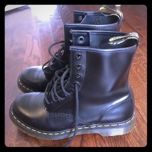 Women’s Dr. Marten boots